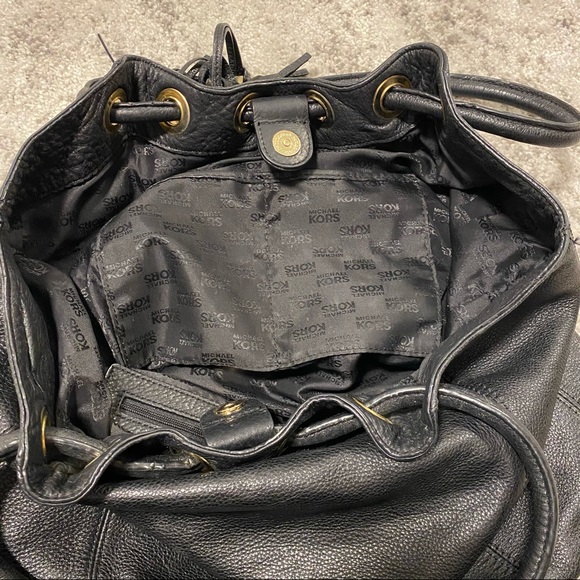 MICHAEL KORS Tassel Drawstring Black Leather Bag - Picture 8 of 9